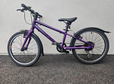 GIANT girls Purple 20" Bike Great Condition