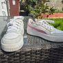 Girls runners size 1 Image 3