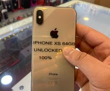iPhone XS 64GB Unlocked