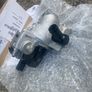 Hyundai EGR Valve Image 3