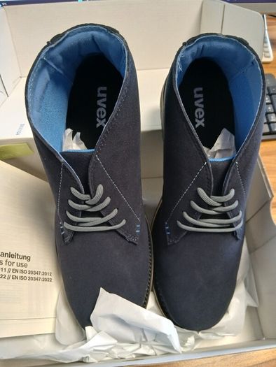 safety boots