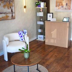 Nail Technician - Rent a chair (Ennis)