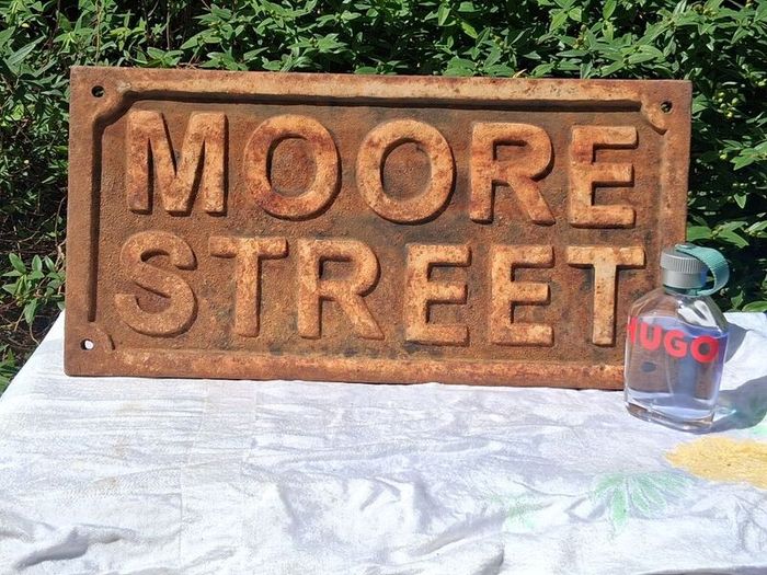 Georgian Cast Iron Moore Street Sign(5.6kgs)