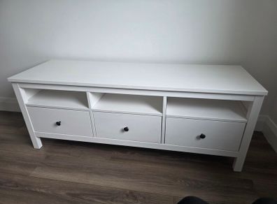 IKEA Hemnes TV table