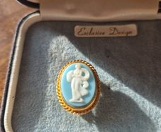 Vintage Blue Cameo Brooch