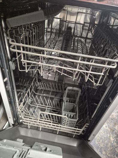 Powerpoint Slimline Dishwasher