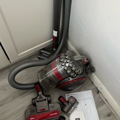 Dyson cinetic big ball animal 2 vaccum