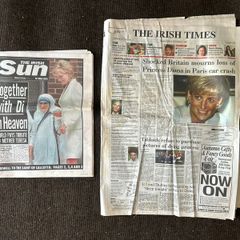 Princess Diana Memorial Newspapers Collection Irish Times & Irish Sun September 1997