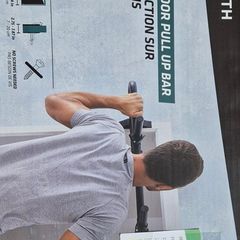 Pull Up Bar