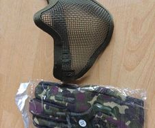 airsoft  gloves and mask