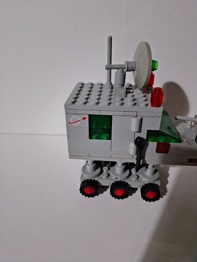 Lego 6901 classic space mobile lab