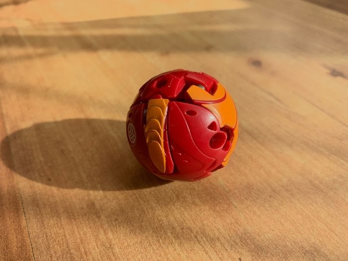 Bakugan Dragonoid 2 Inc tall