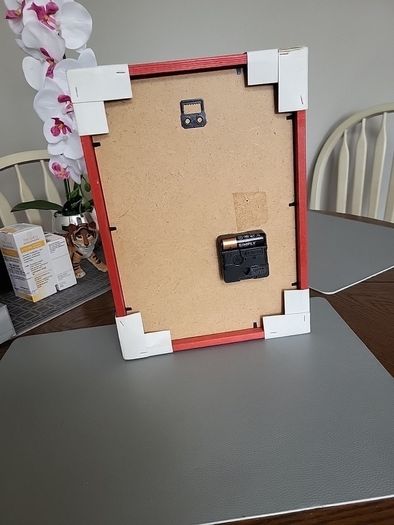 Clock picture frame