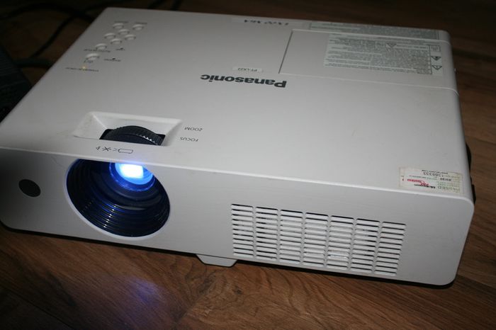Panasonic PT-LX22 DLP Projector - XGA Resolution Pixels (1024 x 768), 2200 Ansi Lumens Brightness and 500:1 high Contrast Ratio