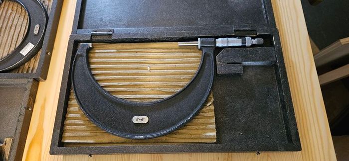 5 boxed micrometers, Starrett and M&W