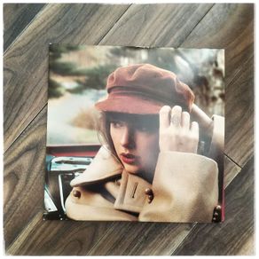 TaylorSwift Red (Taylors Version) vinyl
