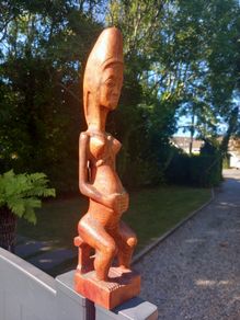 Tribal art, fertility female figure. D18 Vintage