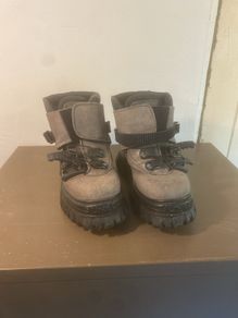 Atomic Bunker Boots