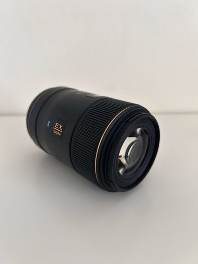 Sigma 105mm F2.8 Ex Dg Macro Os Hsm Lens