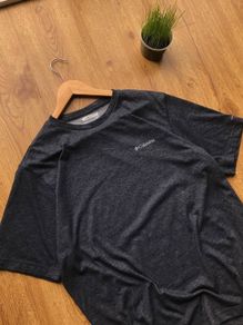 Columbia T-shirt