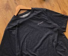 Columbia T-shirt