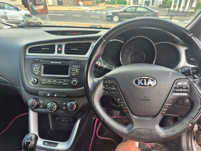 Kia Ceed 1.6 Petrol Manual  3,500 ONO