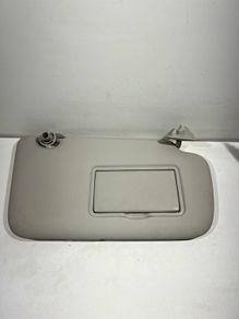 2015 Nissan Leaf Right Driver Side Sunvisor A1l1b58g
