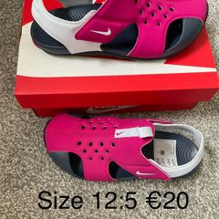 Girls Nike sandals, size 12:5