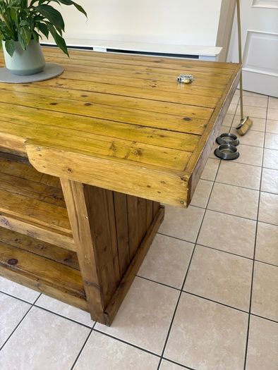 Kitchen Island