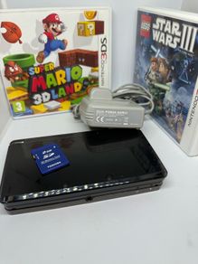 Black Nintendo 3DS