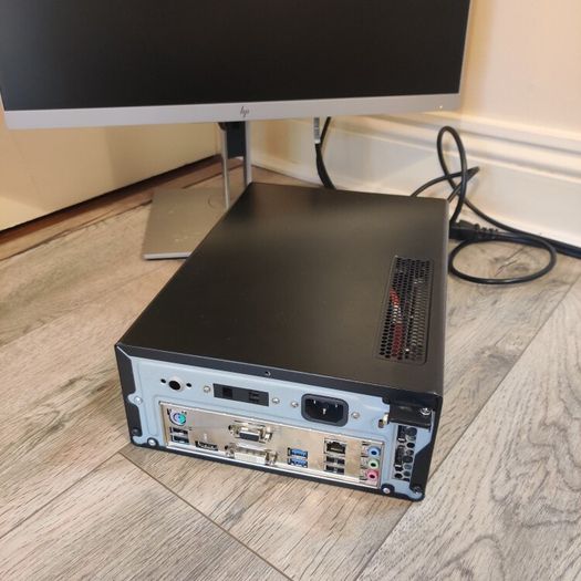 Mini Asus Gaming PC Antec itx case small / compact