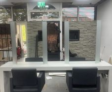double sided salon table  with 4  mirrors and 8 sockets