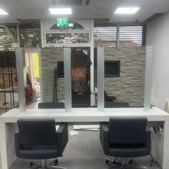 double sided salon table  with 4  mirrors and 8 sockets