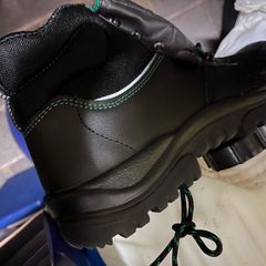 safety boots