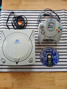 Dreamcast Console With 1 Game/1 Controller and AV Cable