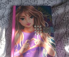 Top model Diary and digital lock