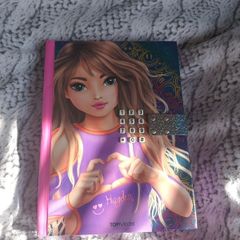 Top model Diary and digital lock
