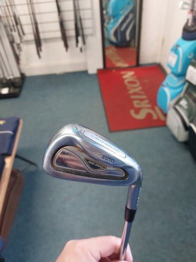 Mizuno MX 900