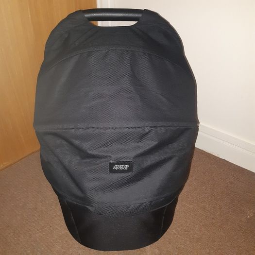 carrycot mamas&papas