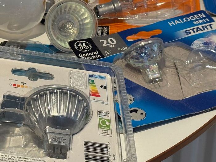 Large Selection of Light Bulbs