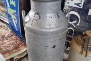 Large Milk churn with lid