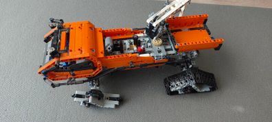 Lego Technic Arctic vehicle tracks missing