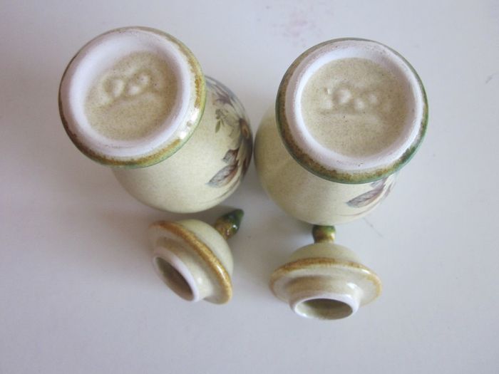 Pair of Vintage Porcelain Staffordshire  Miniture  Vase Urns Handpainted 5 inches
