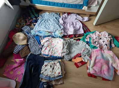 Girl clothes bundle age 3-4
