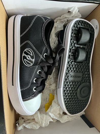 Heelys size 1 with the box