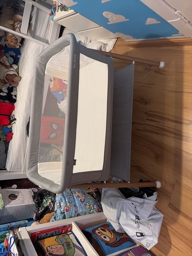 Babylo you and me baby crib