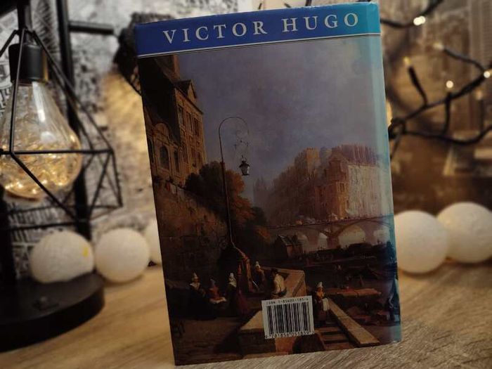 Les Miserables ! by Victor Hugo ! Hardcover ! 1993 ! by  Blitz Editions !!