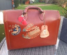 1950s leather doctor's bag, Cunard sticker, D18