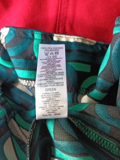 Dunnes Stores Skirt.   S.18.    .B.N.W.T