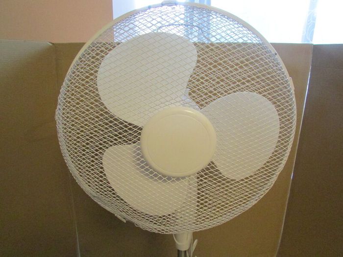 Cool Serie standing fan